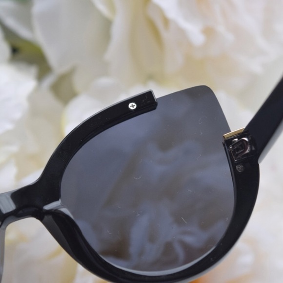 🆕 DAPHNE Cat Eye Sunglasses - Picture 3 of 4